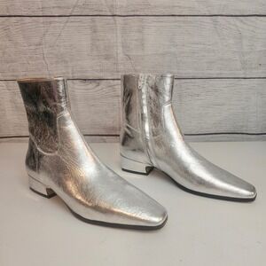 Steve Madden 6.5 Dusty Silver Crinkle Leather Snip Toe Ankle Bootie *Scuffs NWOB